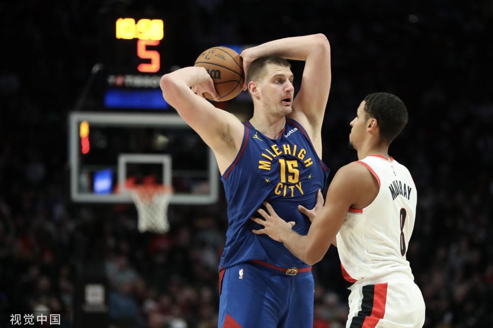 让我们拭目 让我们拭目