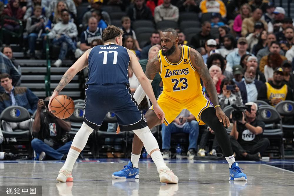 他的篮球发 他的篮球发