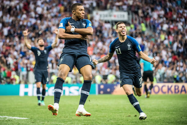 莱昂纳德 莱昂纳德